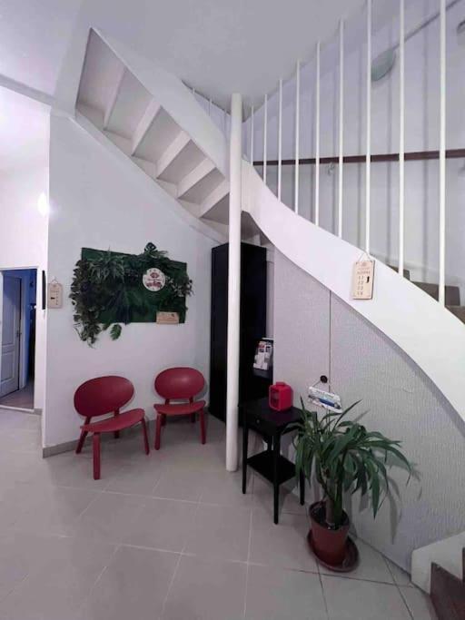 12# Sunflower Cozy Apartment Budapest Bagian luar foto